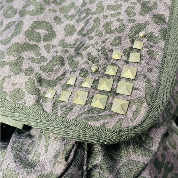 LeSportSac Purple Black Leopard Print Studded Backpack - Picture 3 of 3